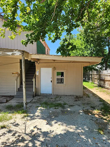 821 N Highland St #C Photo 1 821 N Highland St #C Photo 1