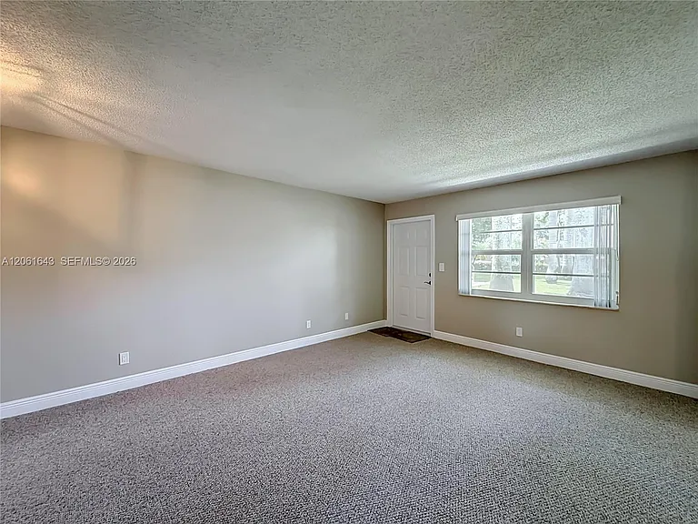 6211 SW 37th St #108 — Photo 12