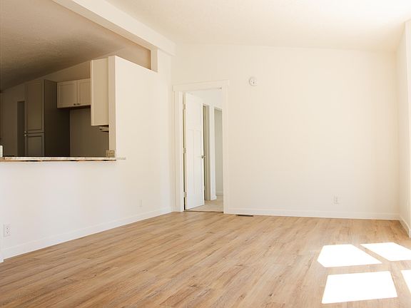4th image of 19536 River Woods Dr #107396