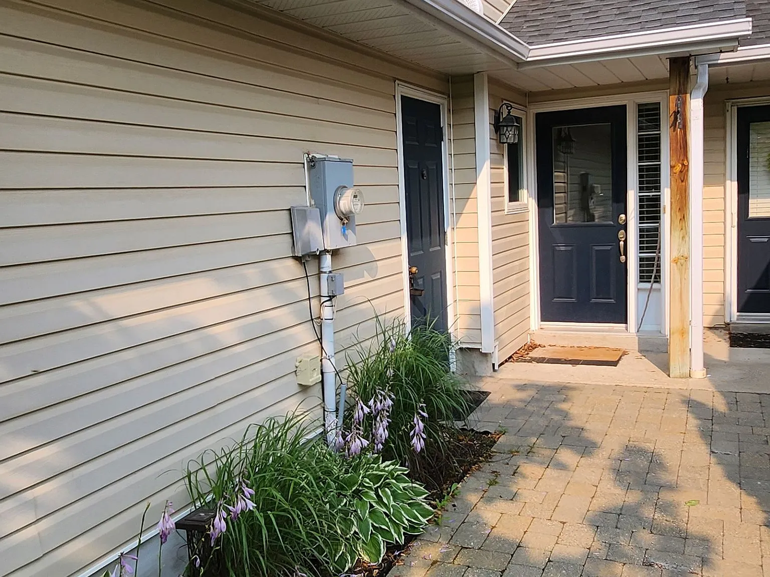2 bed, $2,800 — Photo 2