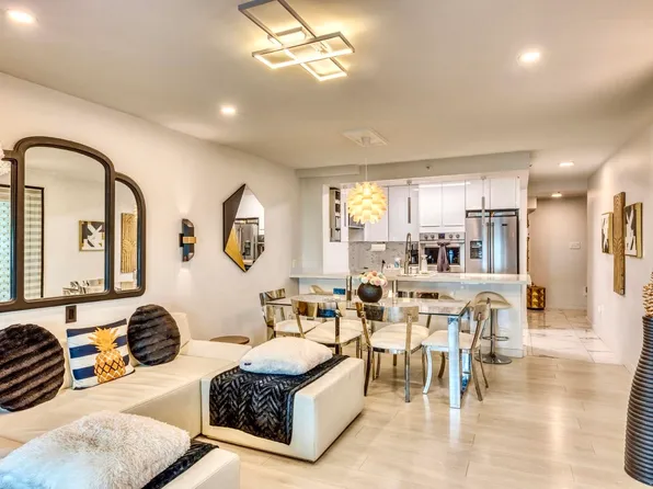 2468 E Broad Way #704, Vancouver, BC V5M 4V1