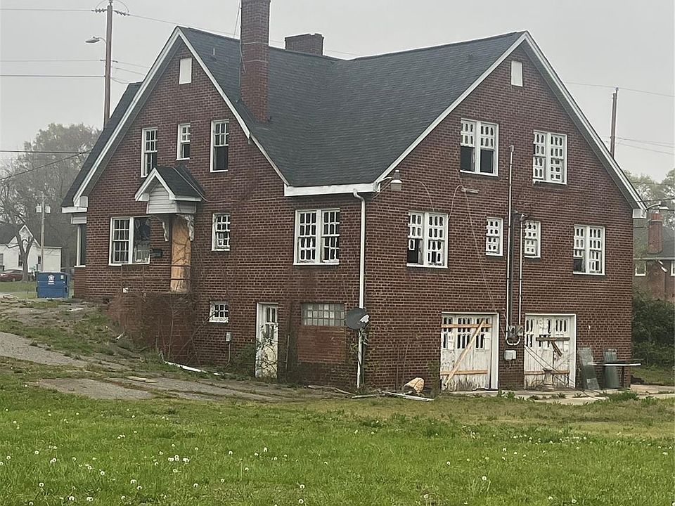 2nd image of 1214 Pee Dee Ave