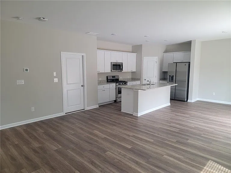 4217 Waxwing St — Photo 6
