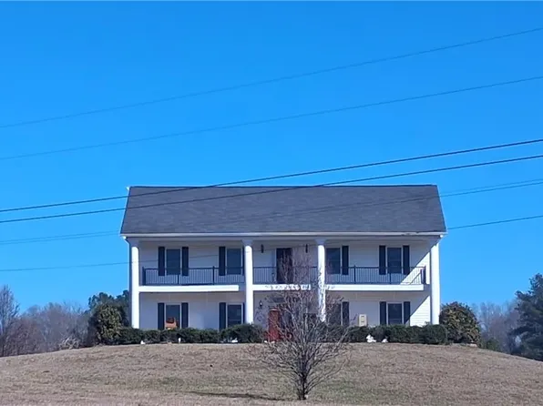 768 Lime Branch Rd, Cedartown, GA 30125