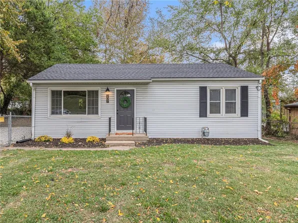 207 S 65th St, Kansas City, KS 66111