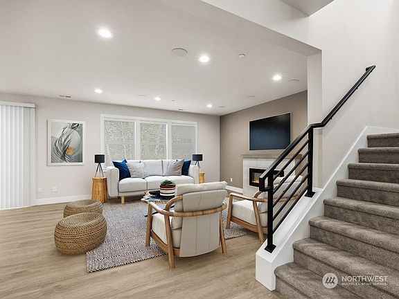 5th image of 7428 NE 203rd Street #5