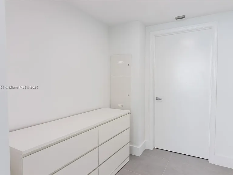 1750 N Bayshore Dr #3201 — Photo 19