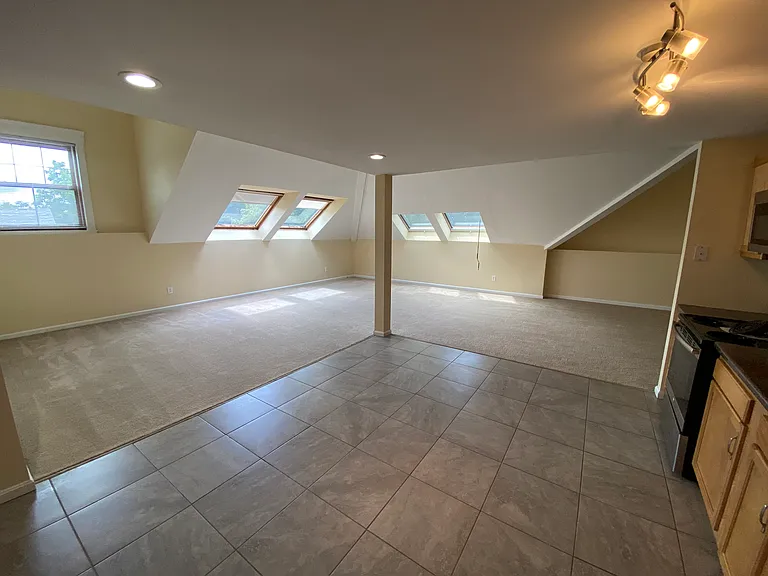 36 Abbott Street — Photo 7