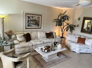 2013 Guildford Dr #2013-A, Boca Raton, FL 33434