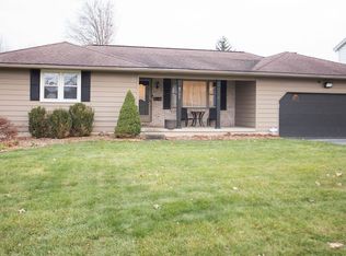 6742 Applewood Blvd, Youngstown, OH