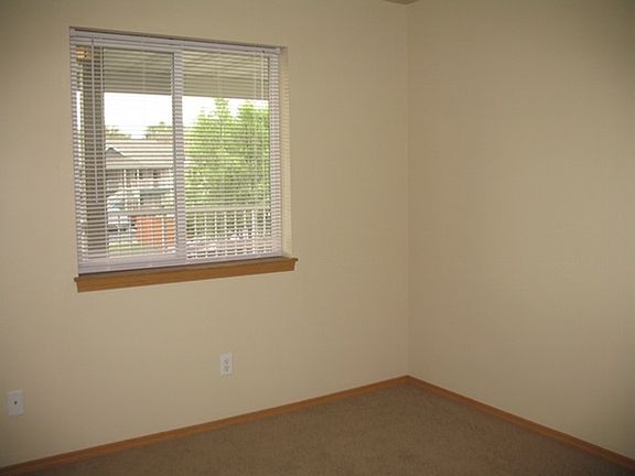 5th image of 1530 Cooley St APT 14