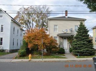 31 Center St, Danbury, CT 06810
