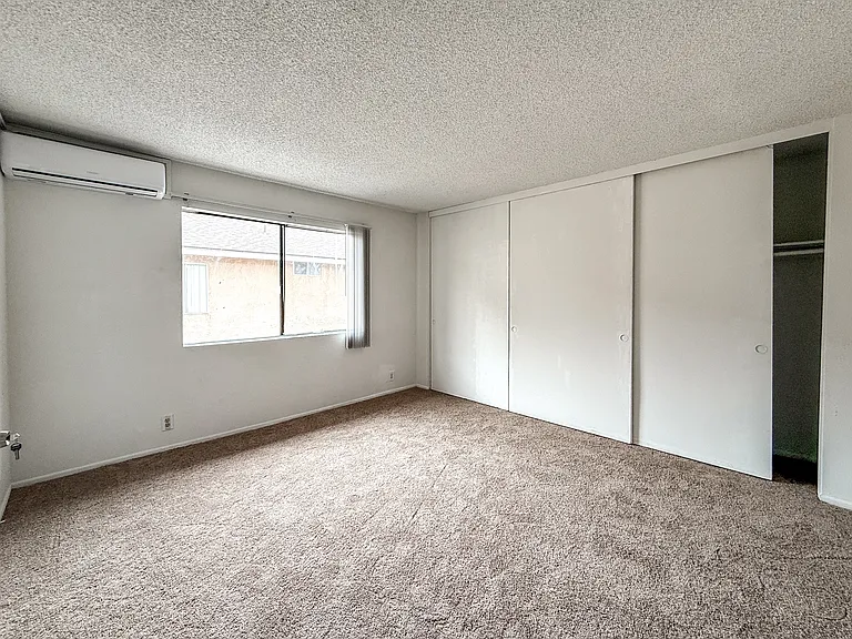 1629 W Ball Rd #7 — Photo 8