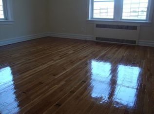 6282 Saunders St APT 6I, Rego Park, NY 11374