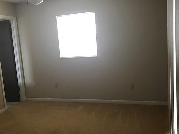 4th image of 139 Blue Moon Ave