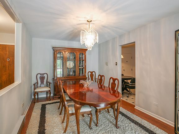 5th image of 931 Arquilla Dr #122
