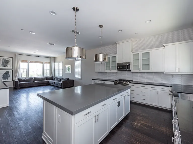 15862 Ellington Way — Photo 9