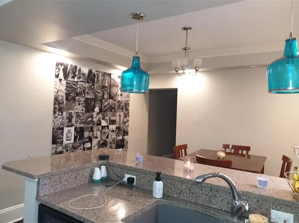 97 S 19th St, Pittsburgh, PA 15203