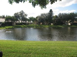 8481 Compass Dr, Boynton Beach, FL 33436