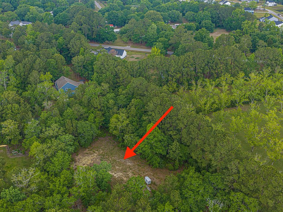 1st image of 1012 Awendaw Lakes Blvd