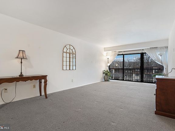 3rd image of 12704 Veirs Mill Rd #35203