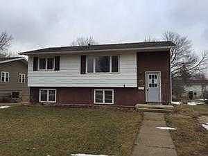 1st image of 1004 2nd St