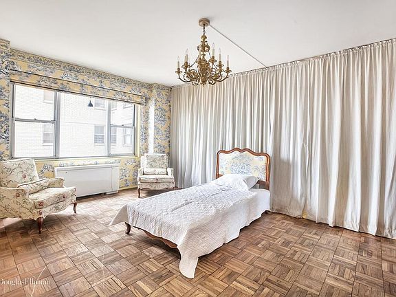 4th image of 400 E 56th St APT 35H