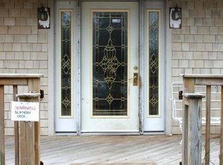 81 Payn Ave, Chatham, NY 12037