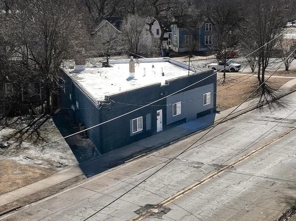 909-909 Ridge Ave #911, Rockford, IL 61103