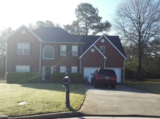 8674 Glendevon Ct, Riverdale, GA 30274