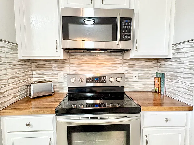 2015 Canopy Dr — Photo 8