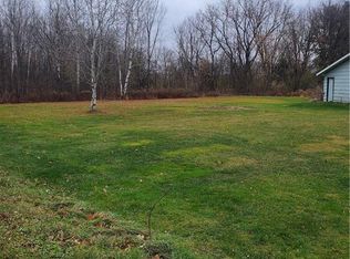 520 E Ingersoll St, Boyd, WI 54726
