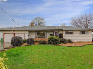 869 45th Ave NE, Salem, OR 97301