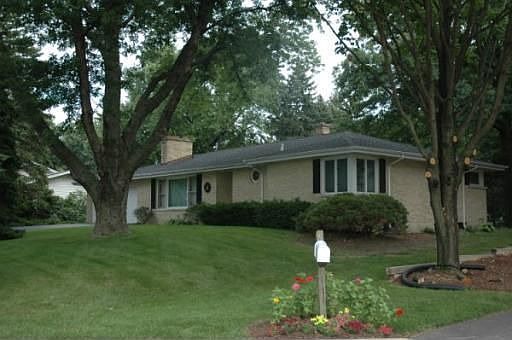 1st image of 1260 Lawnmeadow Ln