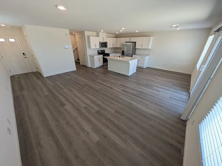 5658 Mesa Sedona St — Photo 2