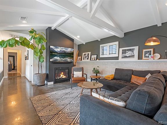 4th image of 925 Teller Street