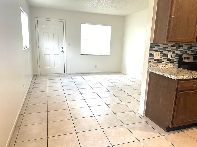 2901 61st Ave N #2901 — Photo 6
