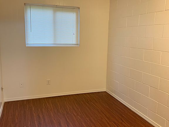 2nd image of 6501 150th St SW APT 217