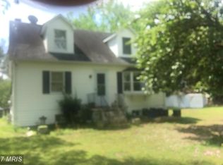 11005 Gates Dr, Fort Washington, MD 20744