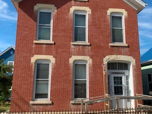 2401 Queen St, Dubuque, IA 52001