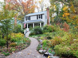 11116 Rokeby Ave, Garrett Park, MD 20896