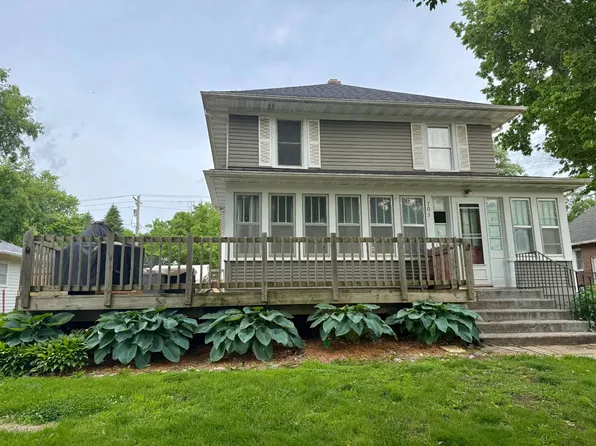 703 Grove Ave, Corning, IA 50841