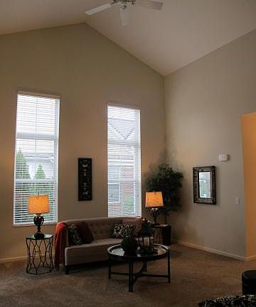 4th image of 4743 Clubpark Dr