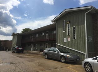 1635 Maple Ln APT 5, Elgin, IL 60123