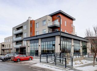 30 W Shawnee Cmn SW #410, Calgary, AB T2Y0R1