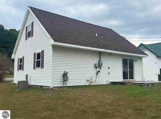 2050 S Main St, Central Lake, MI 49622