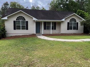 37 Lake Shore Dr, Thomasville, GA 31757