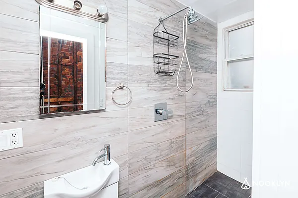 Rented by Nooklyn NYC LLC | media 38