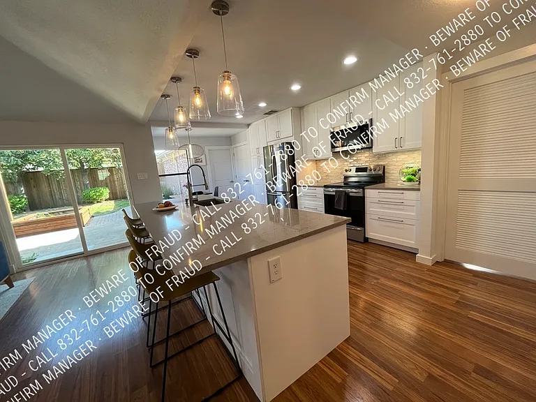 645 Thompson Dr — Photo 33