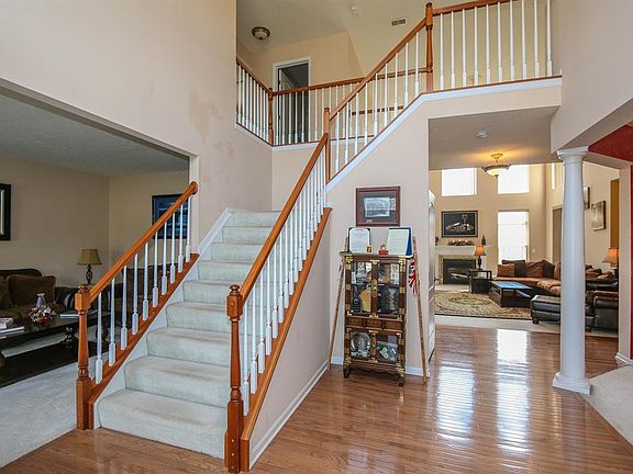 3rd image of 6357 Thornberry Ct
